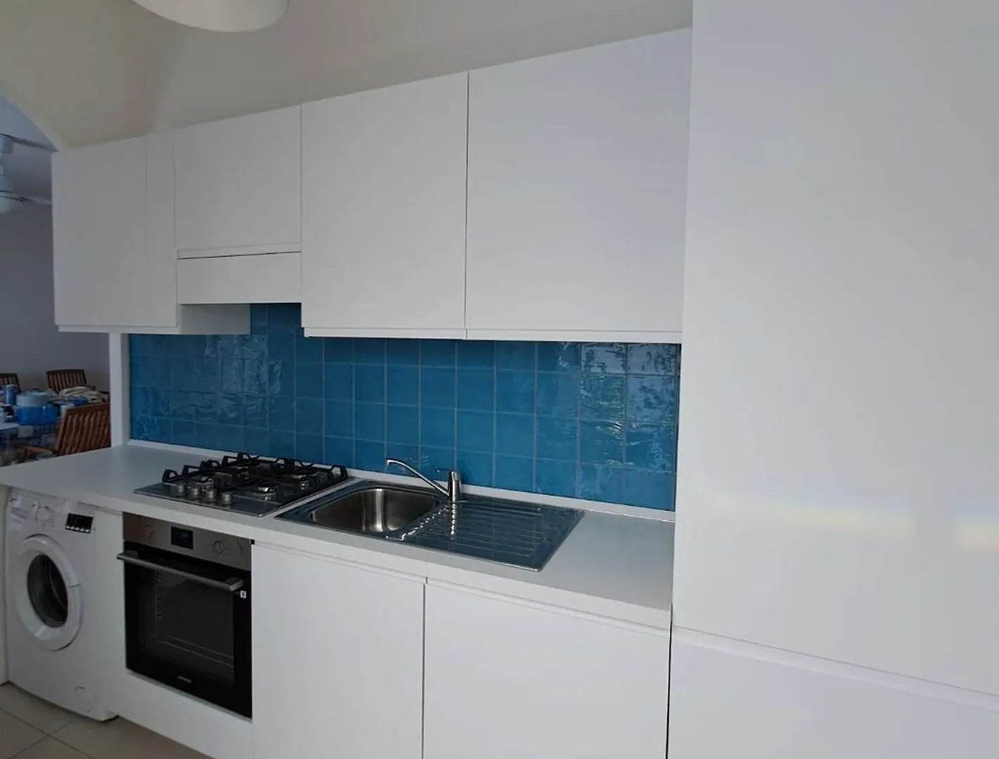 Luxury Villa Just 50 Mt From The Beach Карини